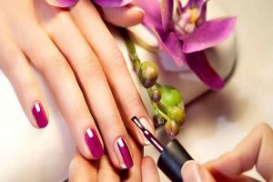 The benefits of a simple manicure